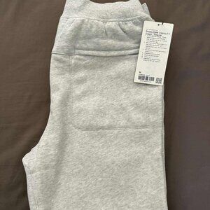 Lululemon Steady State Classic Fit Jogger Regular Men's M Grey